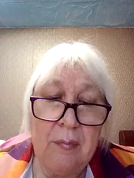 alexia64231 - Alexia64231's free webcam - UK Sex Cams