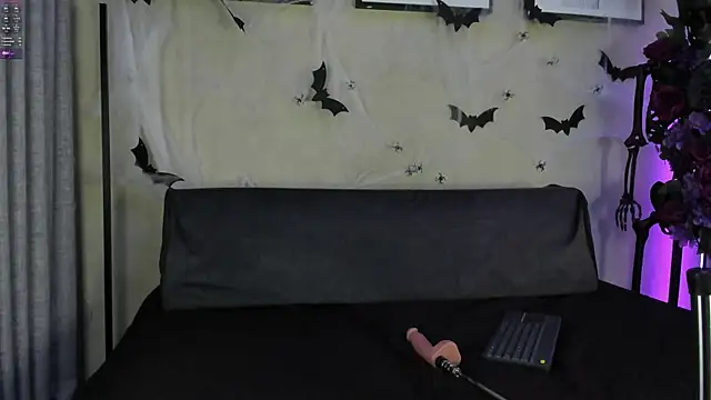 hexavelle (F teen) - Deepthroat on my knees