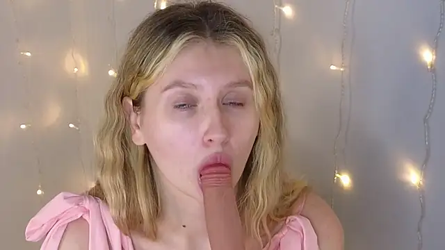 Shirley_Davis webcam