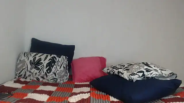 PIXIEBITCHXXX26 webcam
