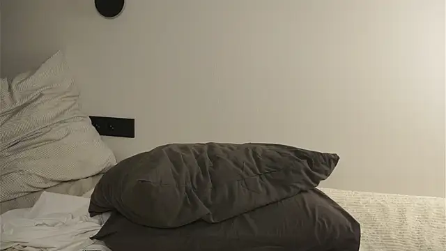 BrynnHolverson webcam