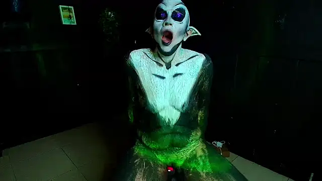 sahra_taylor_ live cam screenshot female from Colombia on Clip20 – Short Porn Clips & Live Cams