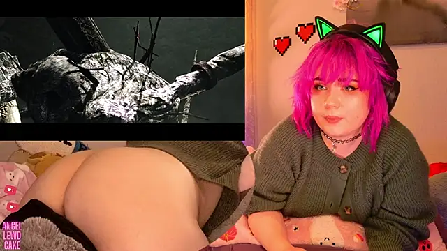 Angel-Lewd-Cake webcam