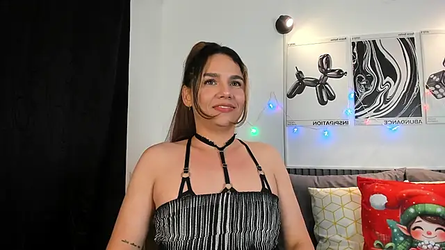 Cloe_Bonne webcam