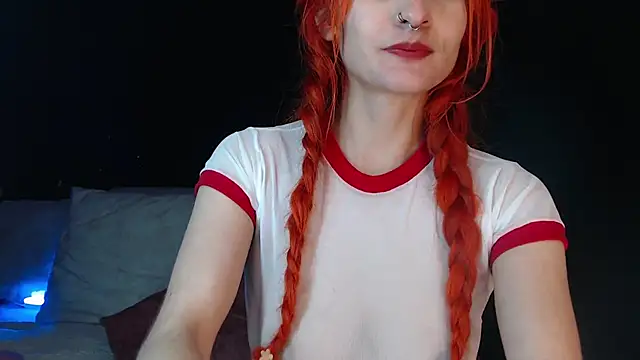 skinny_Raven webcam
