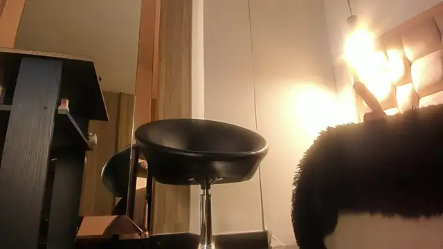 Barbbara_sweett live cam screenshot female from Colombia on Clip20 – Short Porn Clips & Live Cams