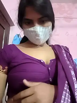 snighdha (F young) - Scooty