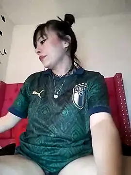 valentina_squirt- (F young) - 🔥Three fingers up the ass 😈