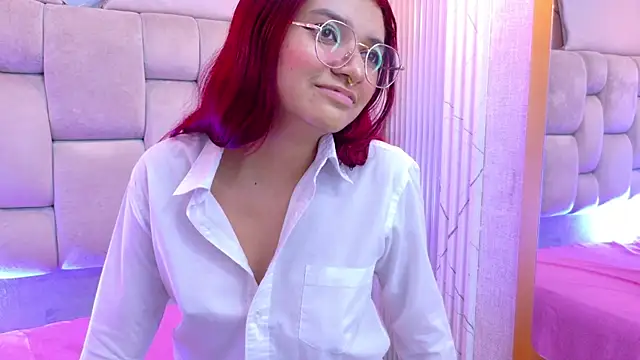 kiraruby (F teen) - fingers in the pussy🔥🥵💧