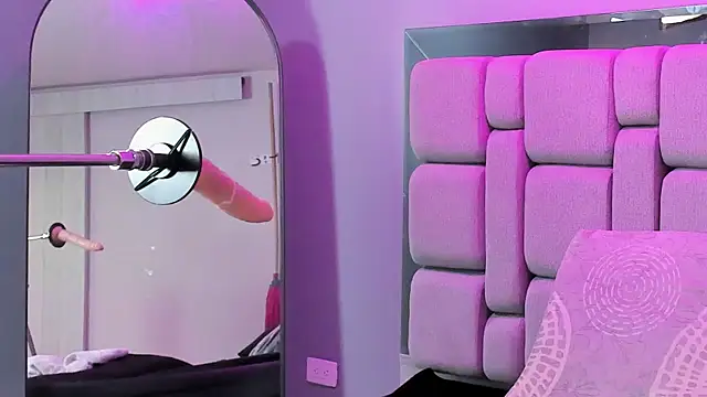 amy_whittee (F teen) - control machine x 10 min + cum in mouth