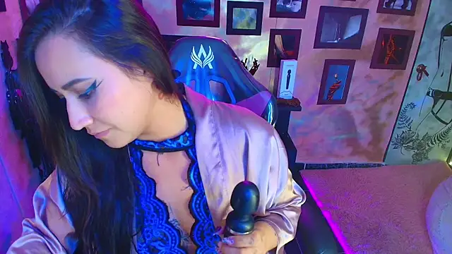 cherryy_bombshelll webcam