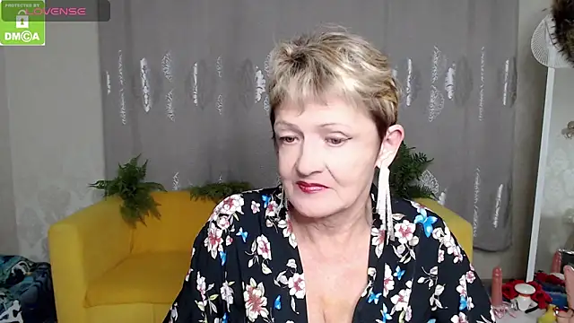 SexyGrandma_ webcam
