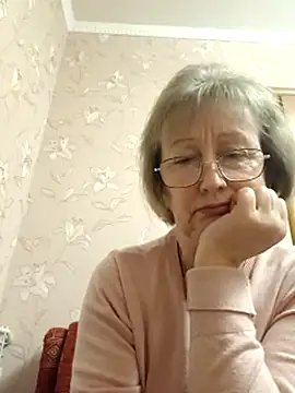 alikaswan5821 - AlikaSwan5821's free webcam - UK Sex Cams