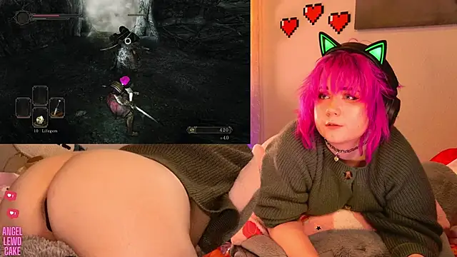 Angel-Lewd-Cake webcam