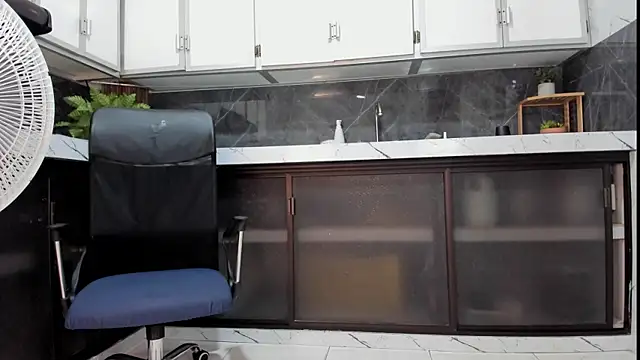 martin_killer (M young) - cum show