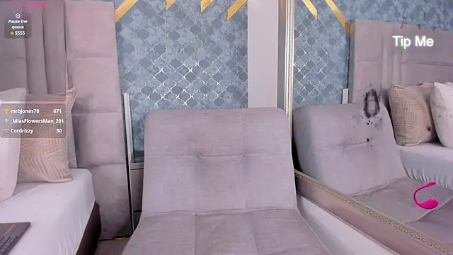 niiamoore - NiiaMoore's free webcam - UK Sex Cams