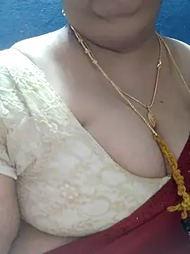 tamilthanushri webcam