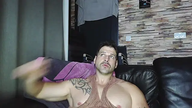 xxbigboybandxx (Ask my age) - Grosse éjac! Big cumshot!!