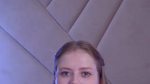 selinswarovski (F teen) - slow dance in a red dress