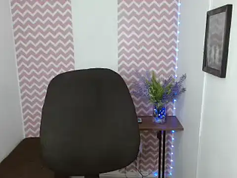 dayanacarson (F teen) - Show Tits