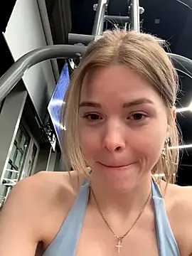 smellsex (F young) - 😈MASTURBATING CLITOR AND CUM IN GYM 😈