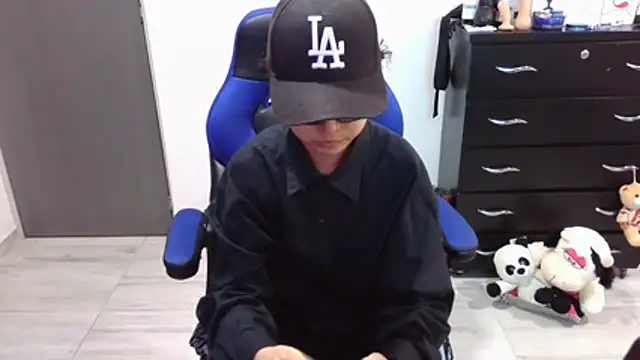 thomascooper7 webcam