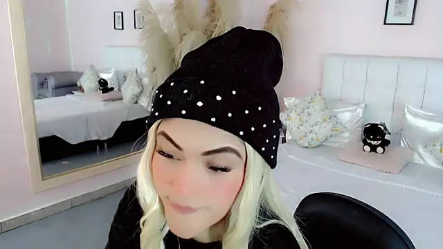 nathalialoes1 webcam