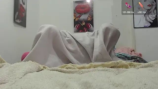 Lily_Jone7 webcam