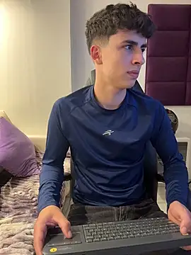 AdrianRinaldi webcam