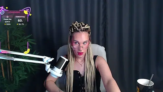 cassie_bae (T teen) - sexy dance