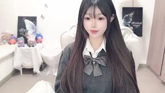 -eebaby (F teen) - 你说我好可爱 那我能不能做你的全世界呀~