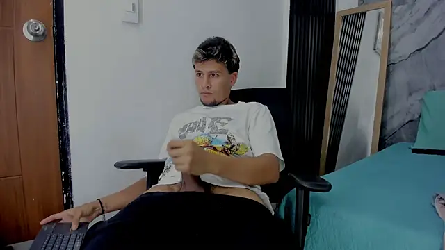 alan-smith1 (M twink) - Cum publico