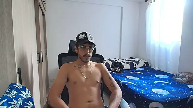 naitt_ (M young) - Cum show