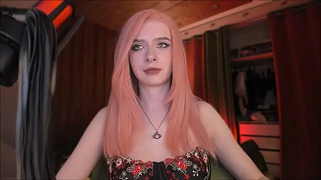 mistress_iris (F young) - satisy Goddess