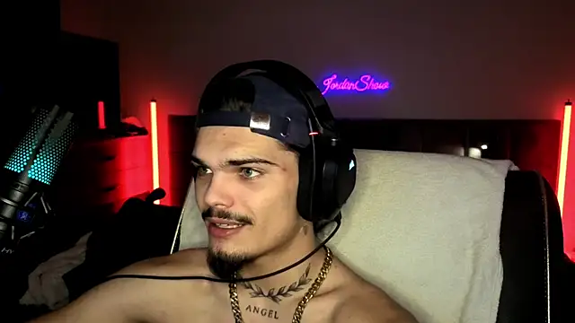 JordanShow webcam