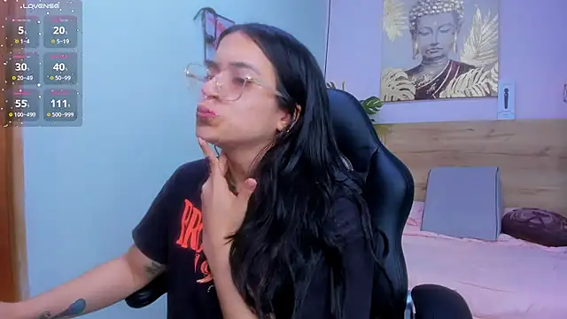 lalytulu99 (F young) - Ride dildo close up + Squirts