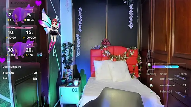 sexynaf (F teen) - finger in pussy:b