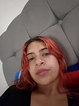 lunatemptress4 (F young) - Show ass