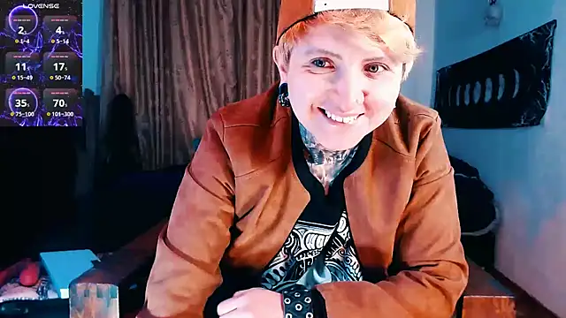 marieblueeyes (T young) - Horny bigclit🥵fuck dildo SQUIRTING💦🌊