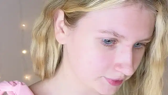 Shirley_Davis webcam