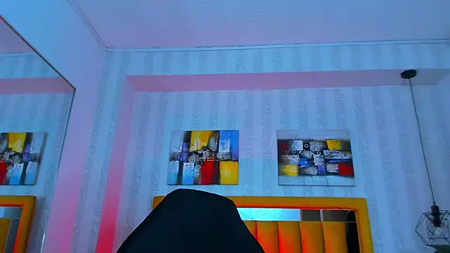 pettit_courtny webcam