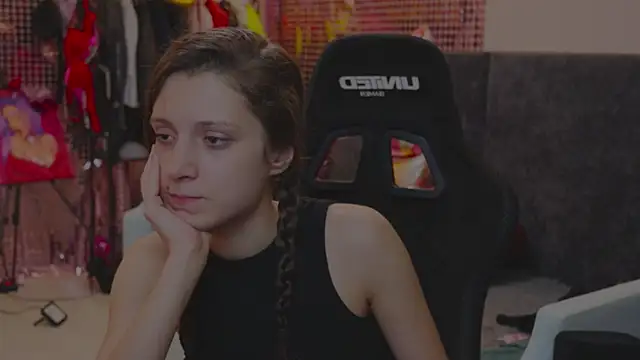 Kathleen_Meow webcam