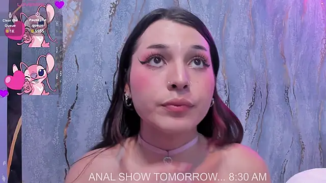 lucrecia_sucker webcam