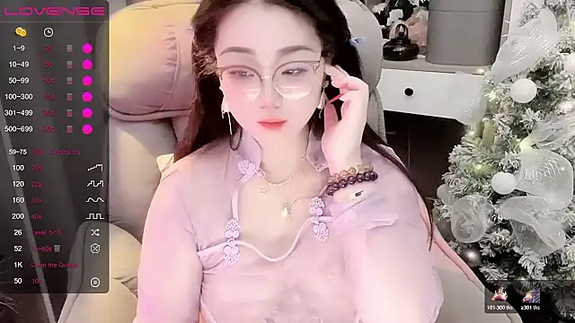 Monica-666888- webcam