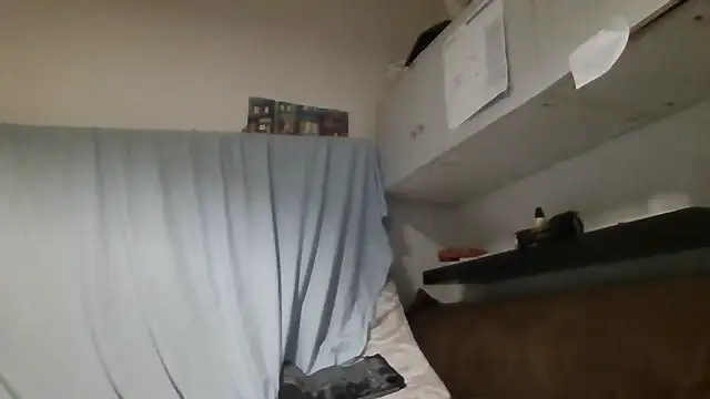 whatYwantMorrre webcam