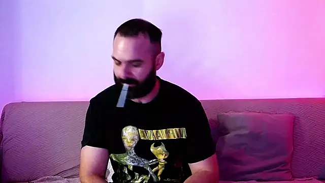 asmodeuss666 (Ask my age) - jerk off and cum