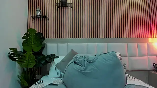 kattybonnie - KattyBonnie's free webcam - UK Sex Cams