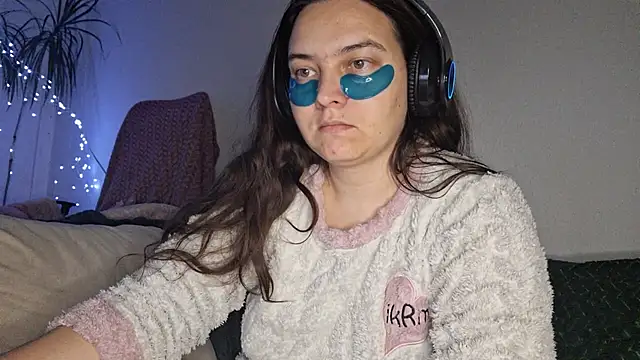 Cyndee_Winter webcam