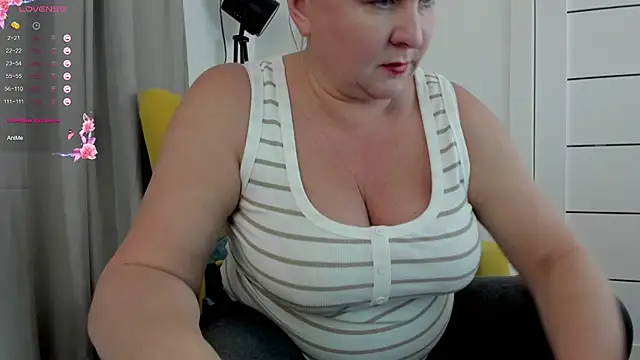 mira_robinsonnn webcam