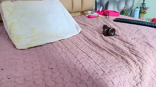 hannah_teehn - Hannah_teehn's free webcam - UK Sex Cams